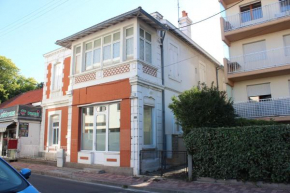 Arcachon, quartier historique, Maison de ville à 2 pas de la plage